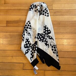 Mondi silk scarf 33 inches square in excellent condition. A rare find.